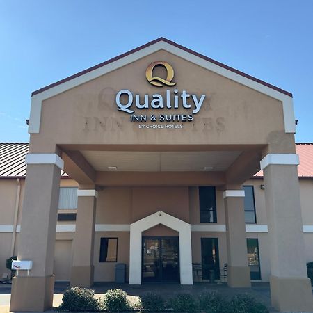Quality Inn & Suites Pine Bluff Exterior foto